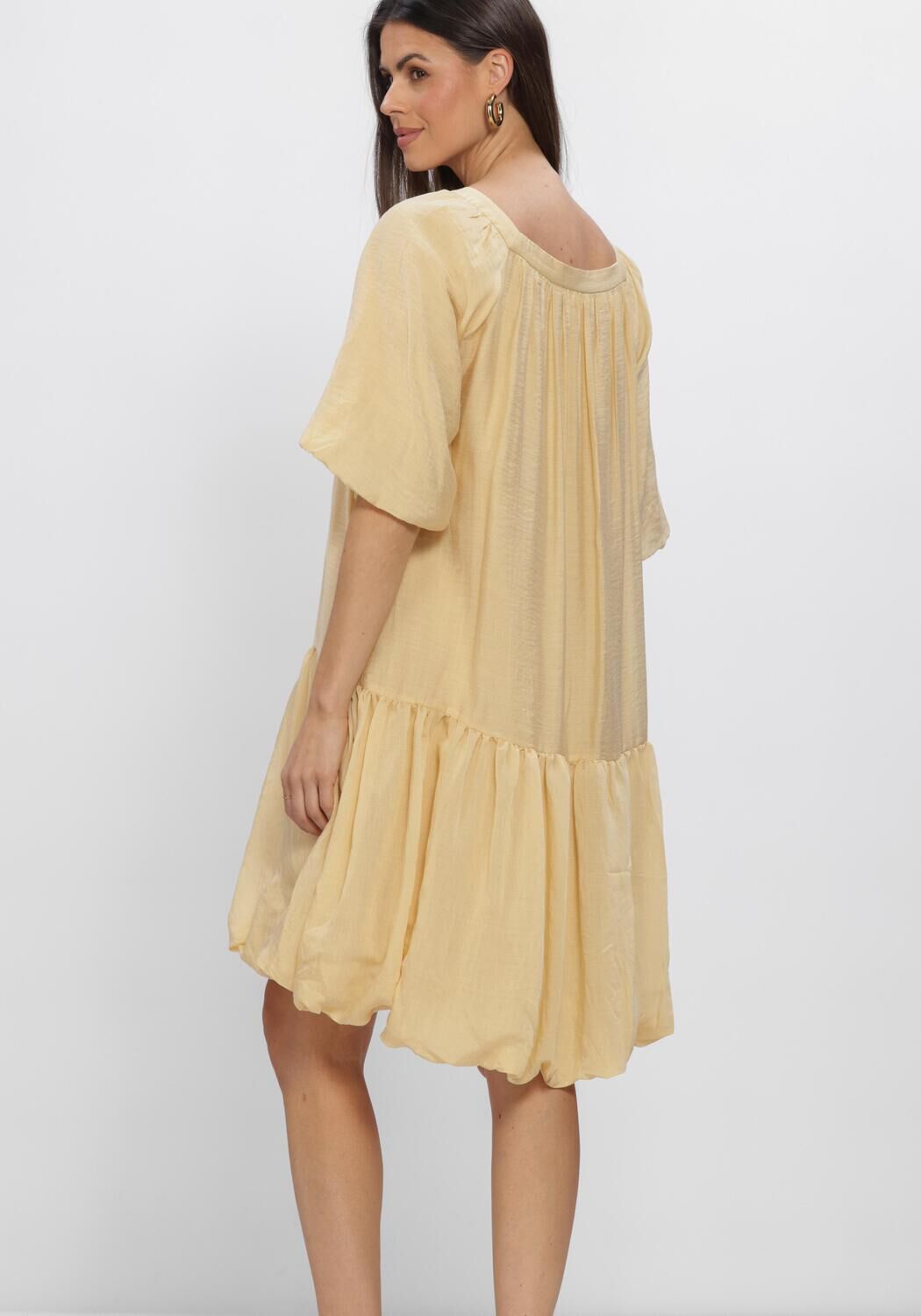 INWEAR Mini robe LYLAIW FREST SHORT DRESS en jaune - large