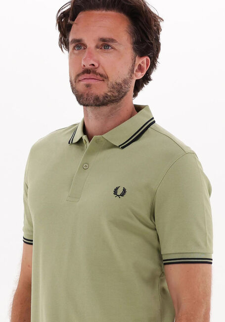 Groene FRED PERRY Polo TWIN TIPPED FRED PERRY SHIRT - large