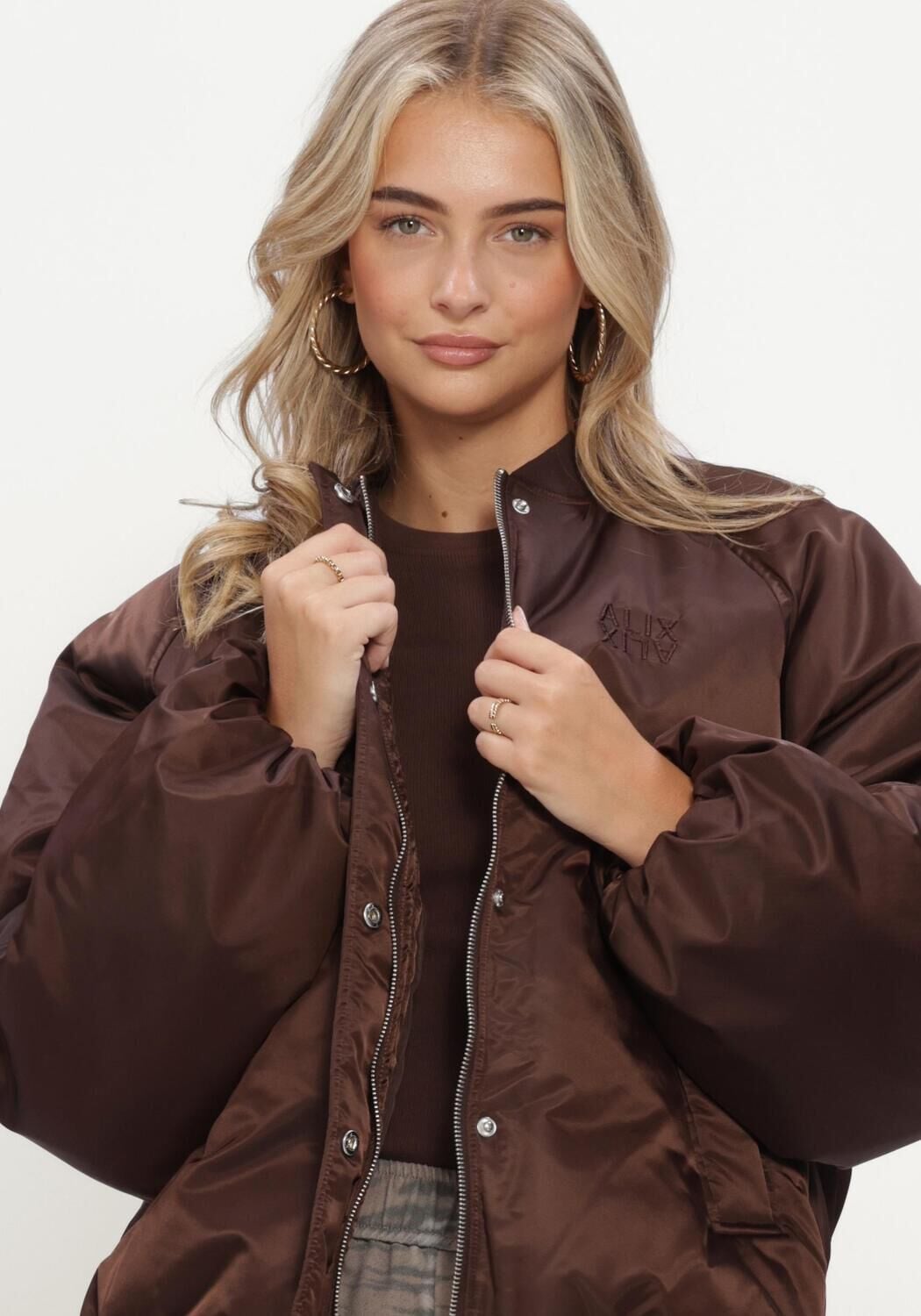 Bruine ALIX THE LABEL Jack LADIES WOVEN NYLON JACKET - large