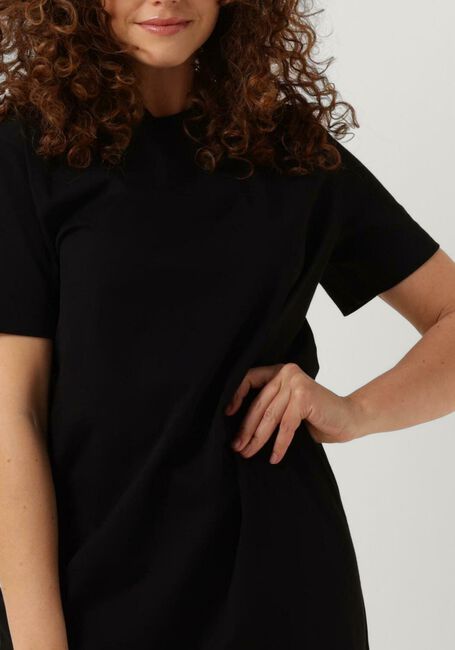 SELECTED FEMME Robe maxi SLFESSENTIAL SS ANKLE TEE DRESS en noir - large