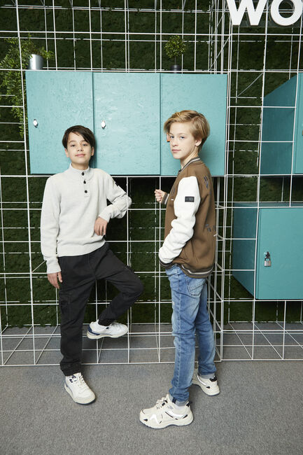 INDIAN BLUE JEANS Gilet BOMBER JACKET INDIAN en marron - large