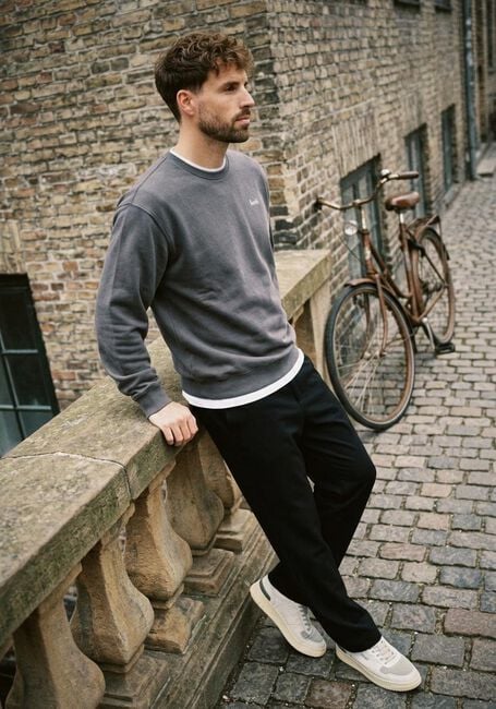 Donkergrijze FOR&Eacute;T Sweater NOON SWEATSHIRT - large
