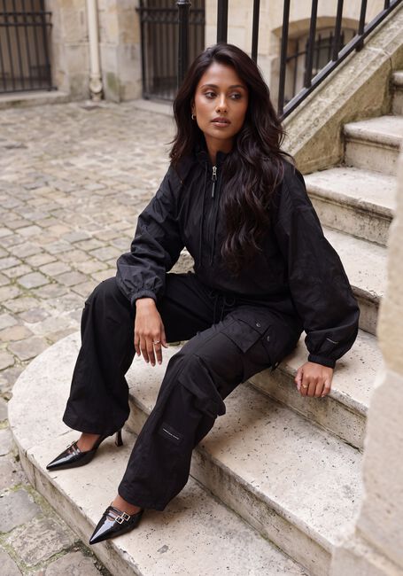 Zwarte HAUTE L'AMITI&Eacute; Cargobroeken AIR ZIP TALL PANT - large