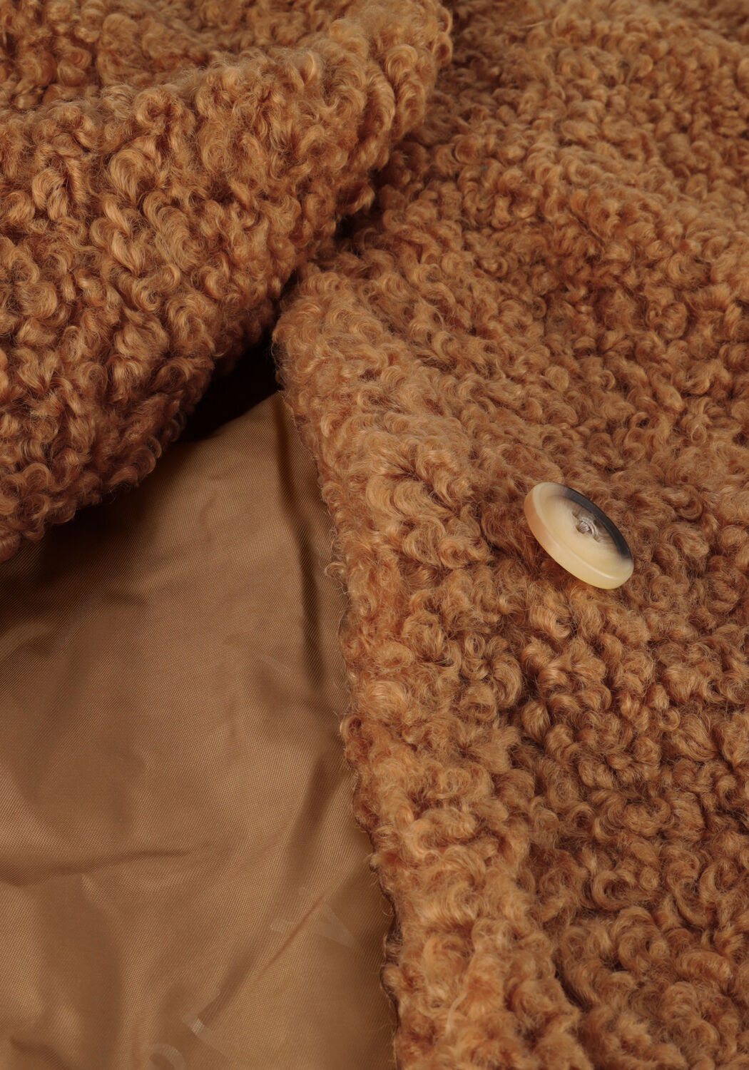 NOTRE-V Gilet BELTED TEDDY GILET en cognac - large