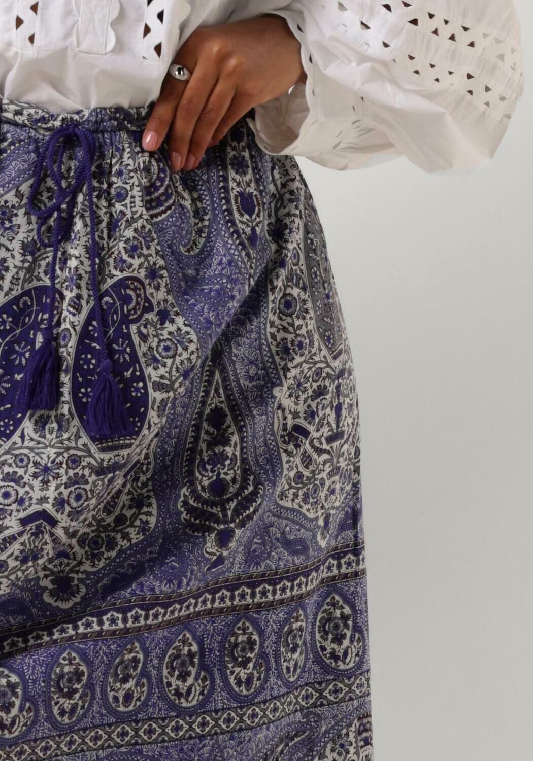 Jupe antik cheap batik