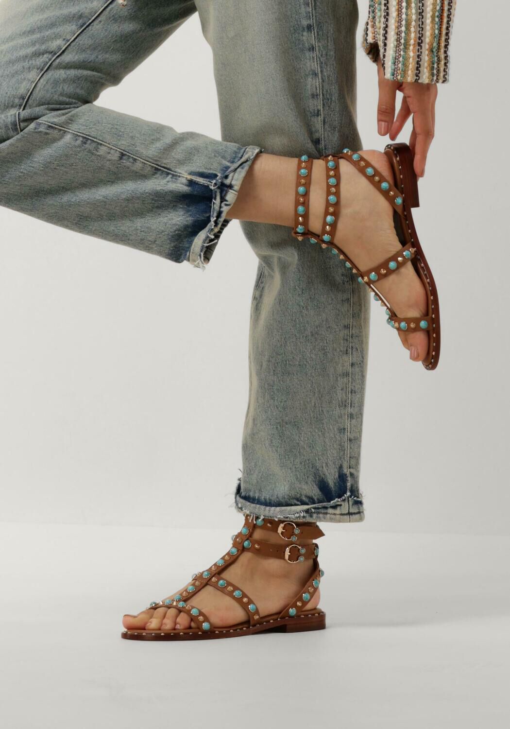 ASH PASSION Sandales en marron Omoda