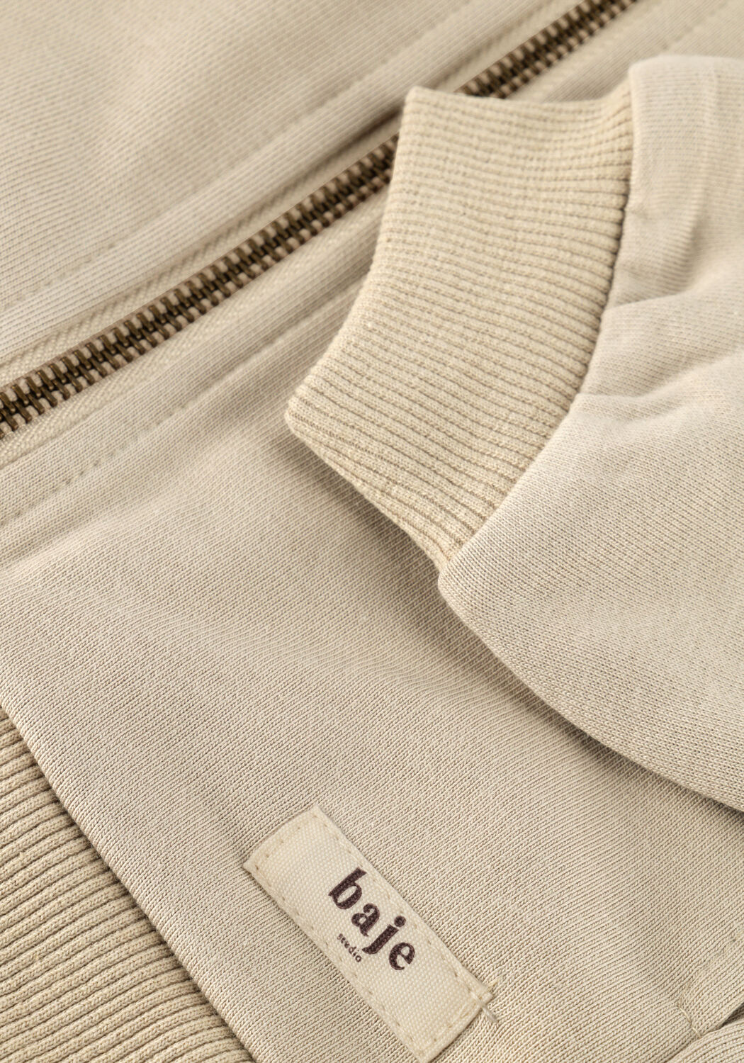 BAJE STUDIO Chandail ROCHE Sable - large