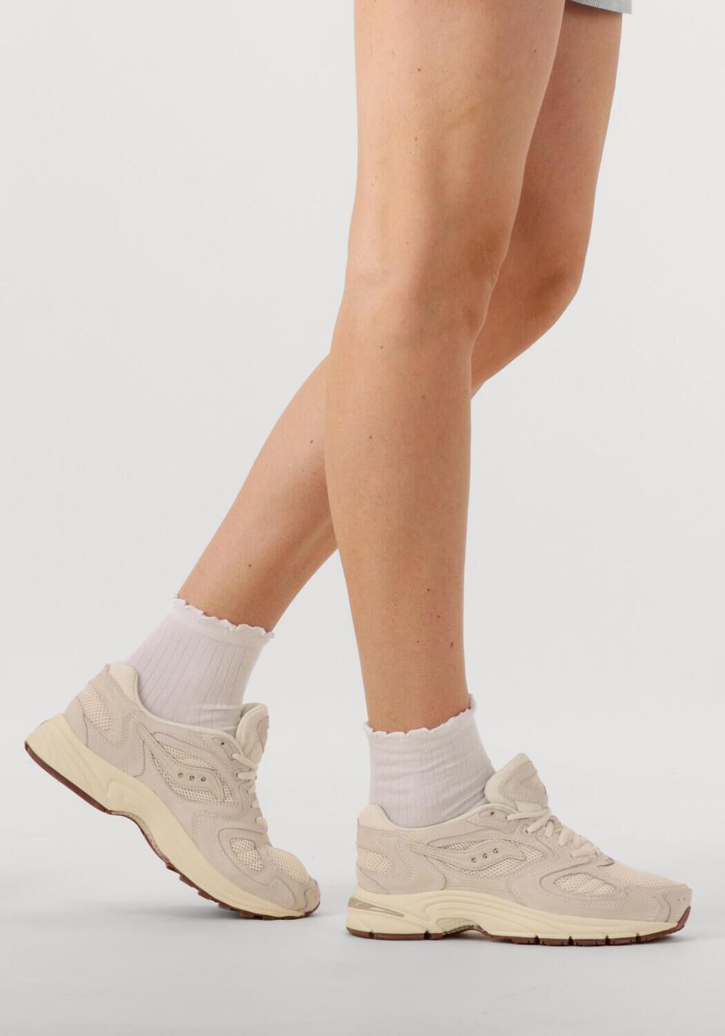 SAUCONY Baskets basses GRID JAZZ 9 en beige - large