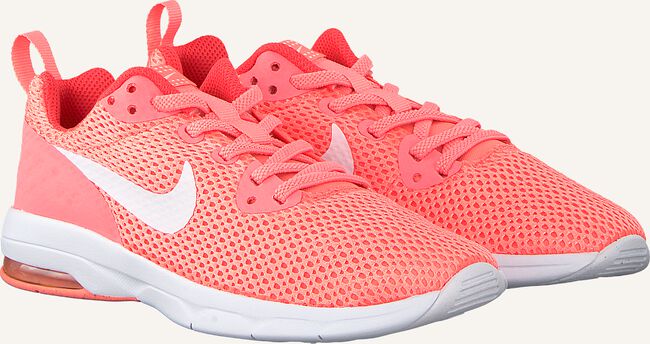 Roze NIKE Sneakers NIKE AIR MAX MOTION LW Roze NIKE Sneakers NIKE AIR MAX MOTION LW - large