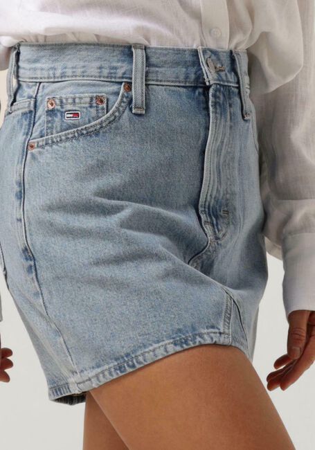 TOMMY JEANS Mini-jupe IZZIE MR MN SKIRT en bleu - large