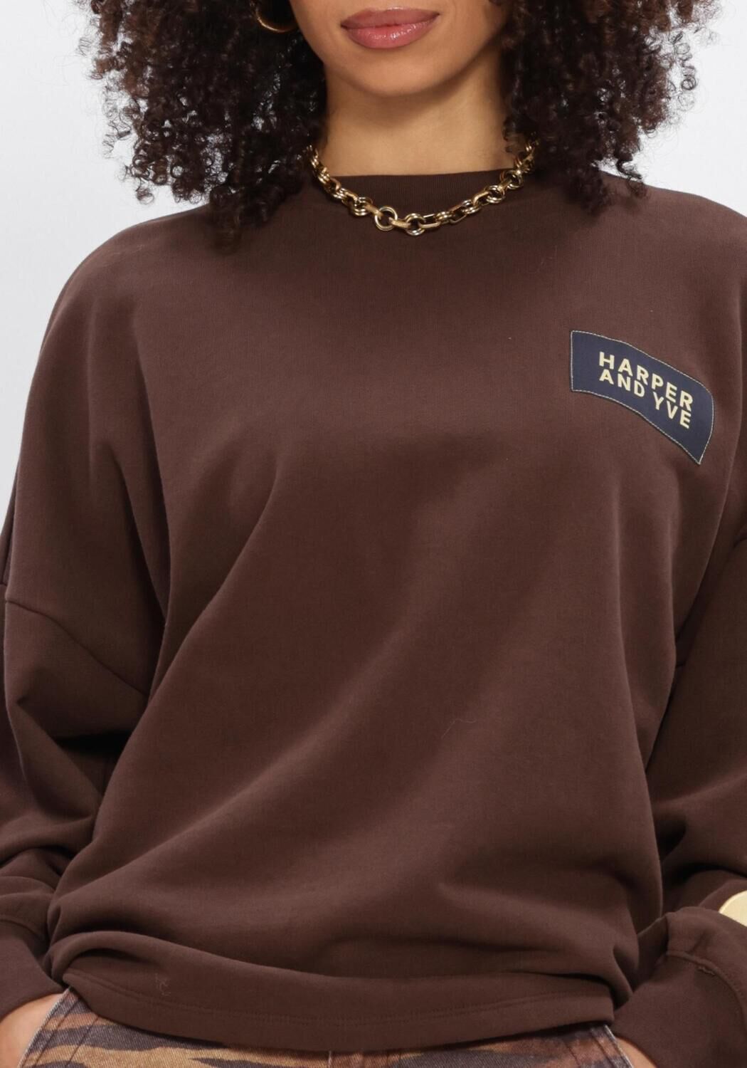 HARPER & YVE Chandail PATCH-SW en marron - large