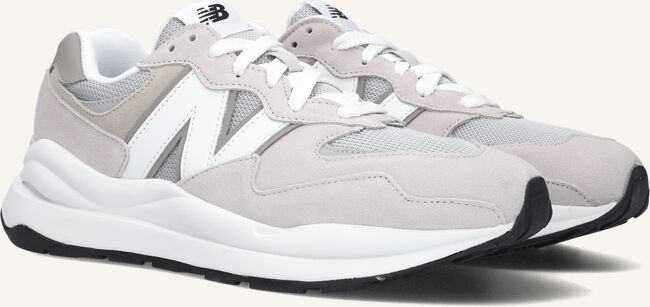 Grijze NEW BALANCE Sneakers M5740 Grijze NEW BALANCE Sneakers M5740 - large