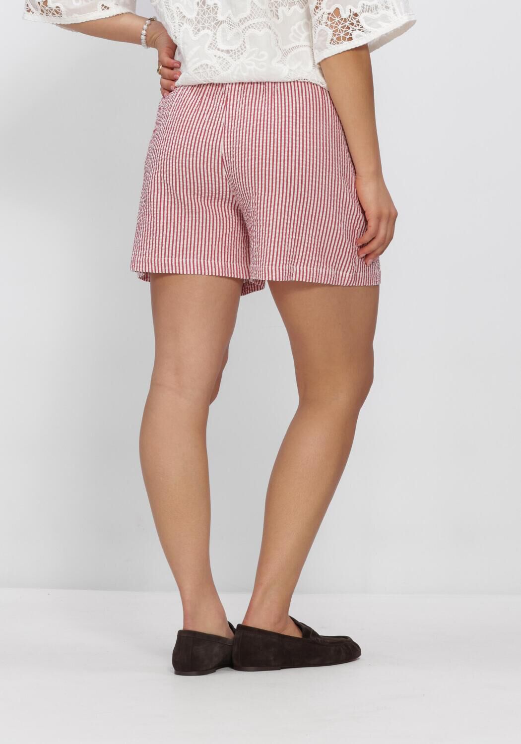 Rode POM AMSTERDAM Broeken/jumpsuits SHORTS SEERSUCKER RED WHITE - large