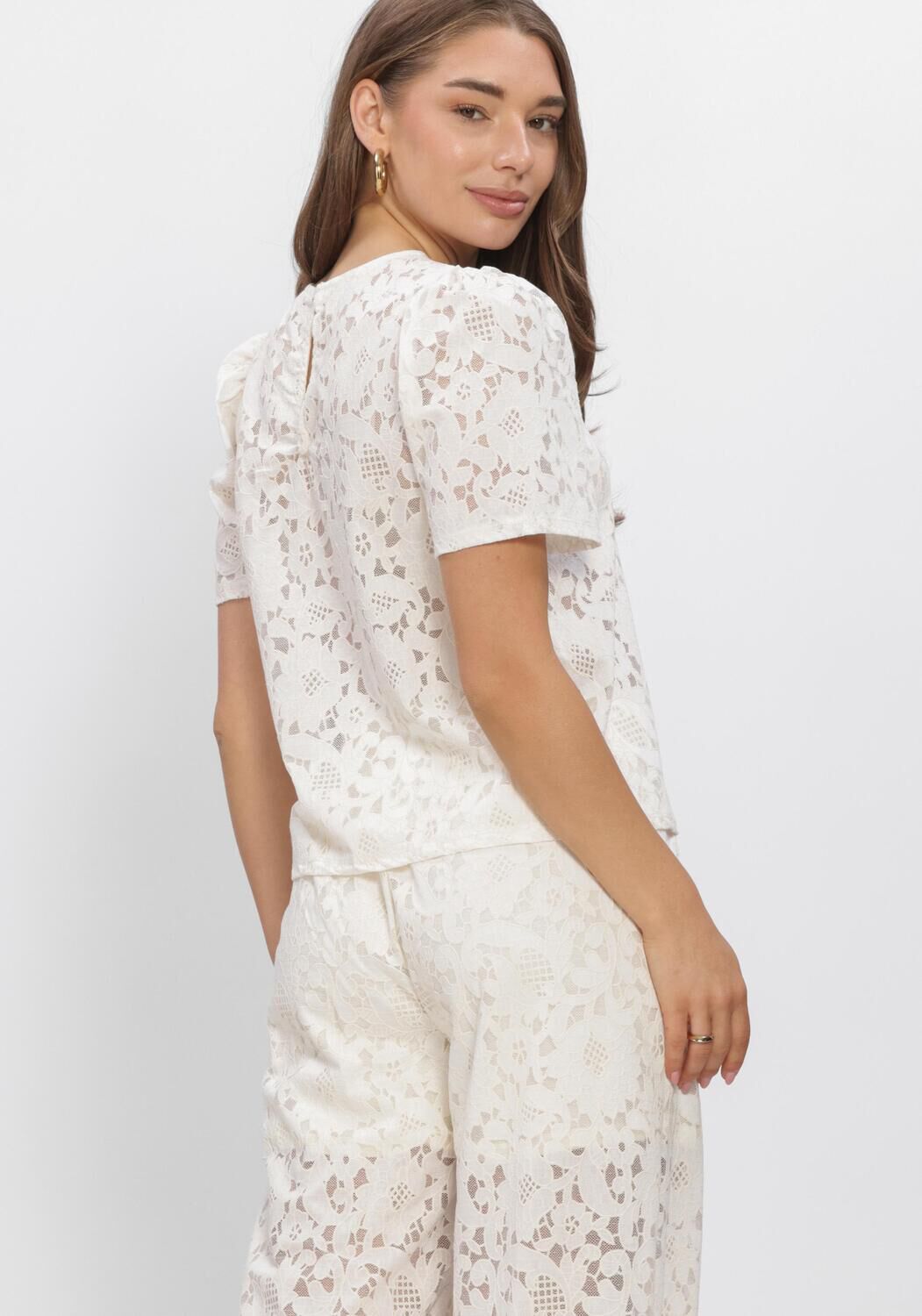 Witte OBJECT Tops & T-shirts OBJBIANCA S/S RE TOP - large