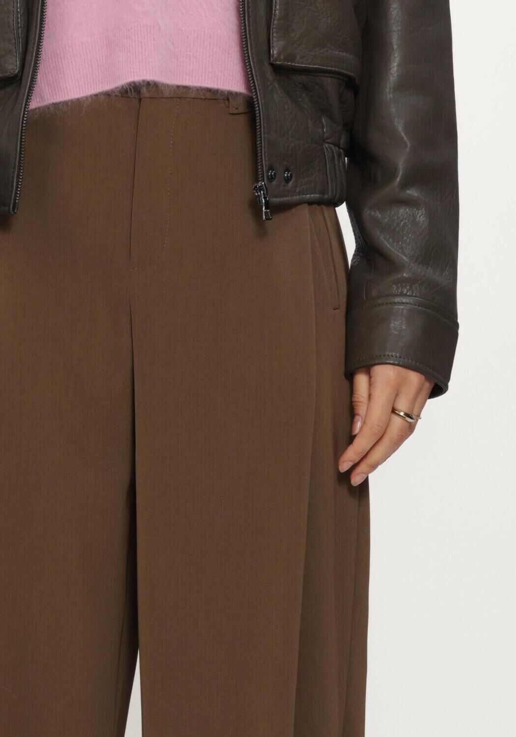 DRYKORN Pantalon large UNPACK en marron - large