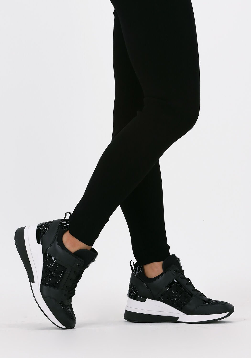 MICHAEL KORS GEORGIE TRAINER Baskets montantes en noir Omoda