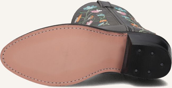 BOOTSTOCK WINTER BOUQUET BOOTSTOCK WINTER BOUQUET - large