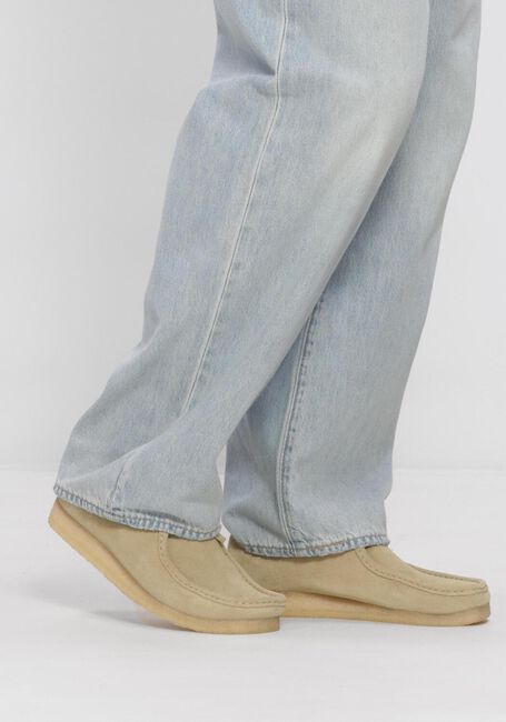 CLARKS ORIGINALS WALLABEE M Loafers en beige - large