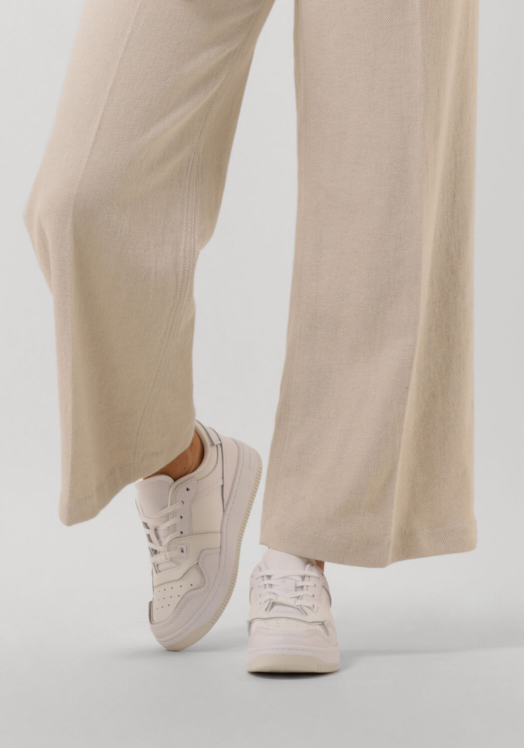 Witte TOMMY JEANS Sneakers TOMMY JEANS SNEAKER CUPSOLE - large