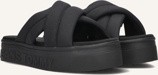 Zwarte TOMMY JEANS Slippers TOMMY JEANS LETTERING FLATFORM Zwarte TOMMY JEANS Slippers TOMMY JEANS LETTERING FLATFORM - large