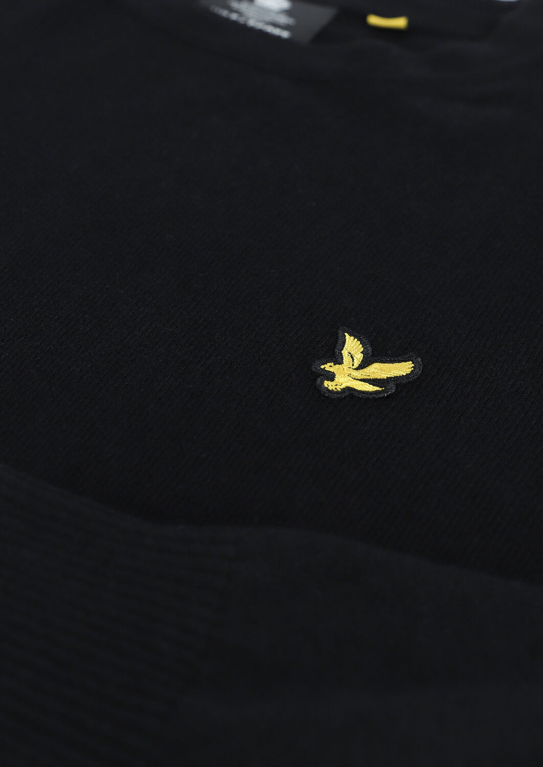 Zwarte LYLE & SCOTT Trui CREW NECK COTTON MERINO JUMPER - large