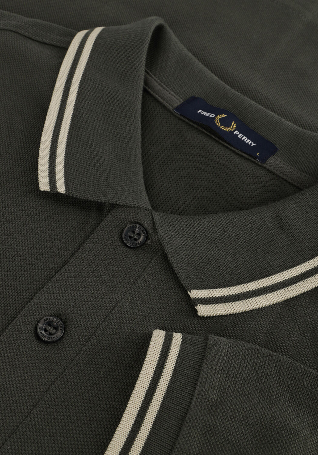 FRED PERRY Polo THE TWIN TIPPED FRED PERRY SHIRT en vert - large