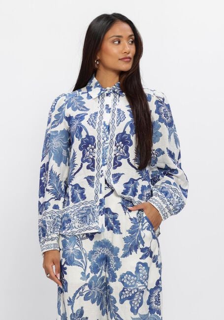 Witte DEA KUDIBAL  SLOMADEA NS-SHIRT WITH BALLOON SLEEVES - large