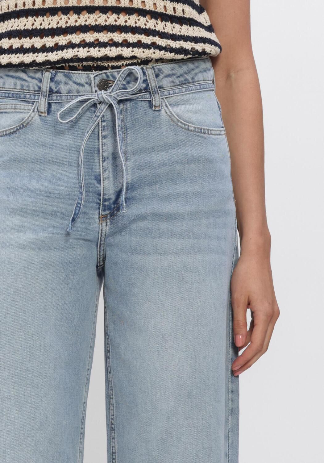 MODSTR&Ouml;M Wide jeans ISOLDEMD SOLID PANTS en bleu - large