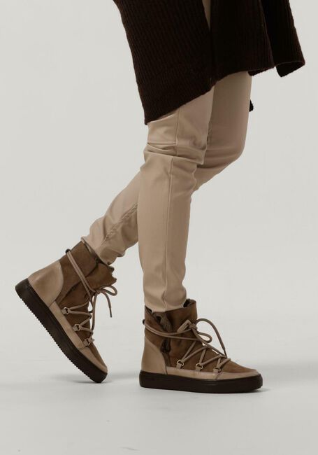 BLACKSTONE Bottes fourrure UKI en marron - large