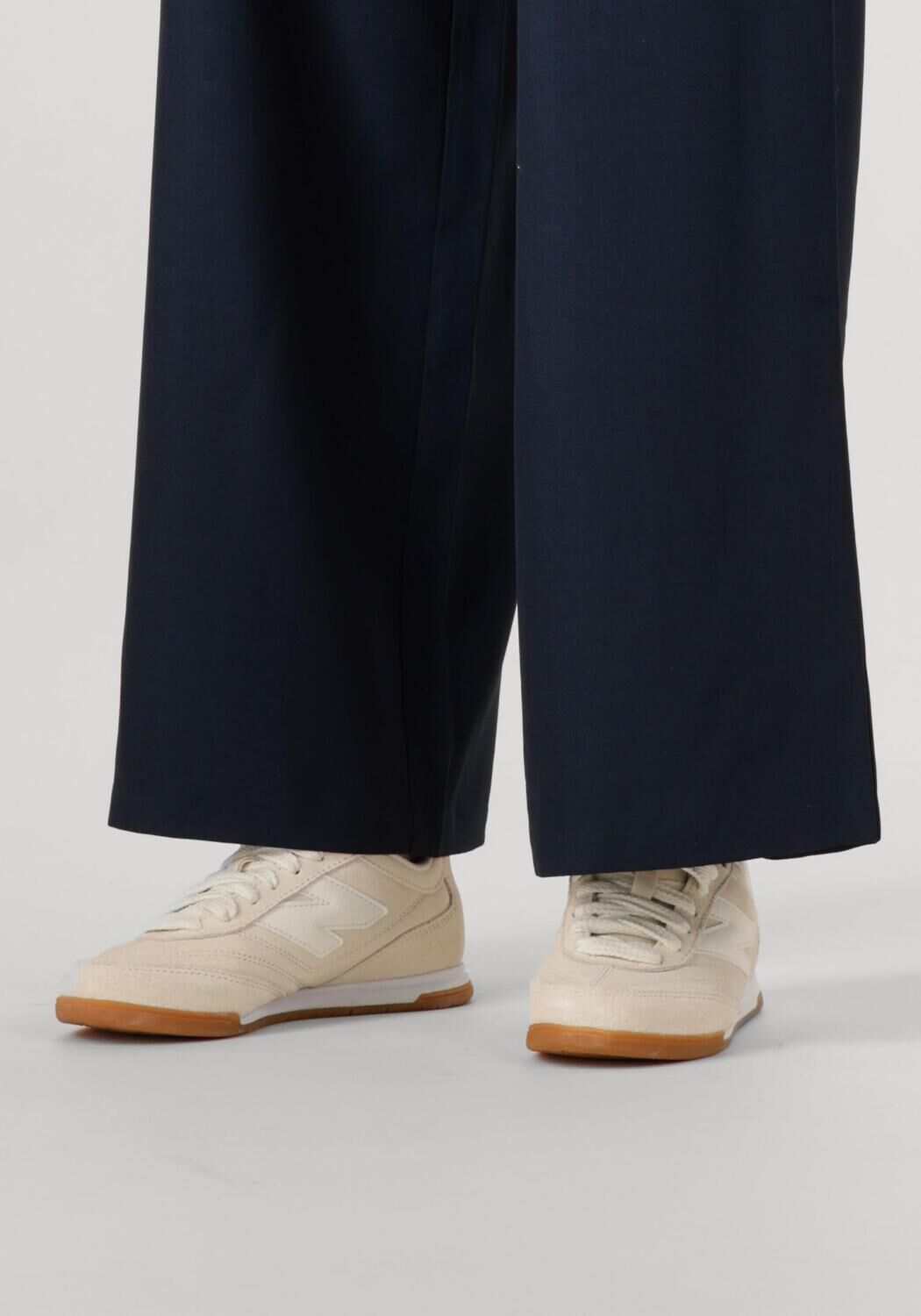 NEW BALANCE Baskets basses RC42 en blanc - large