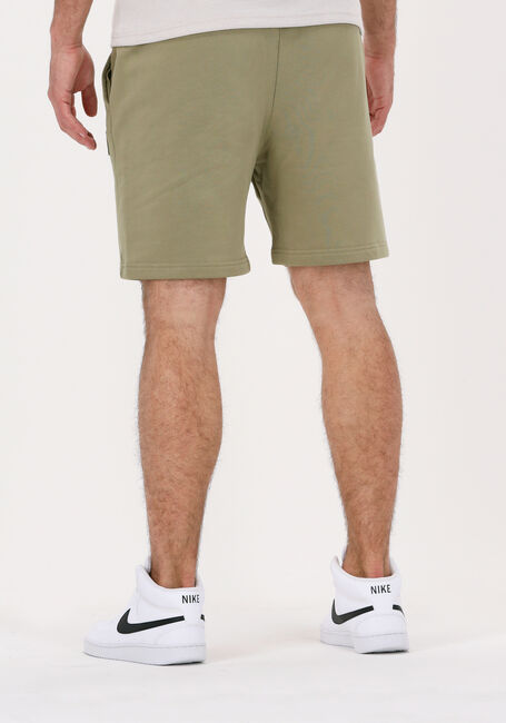 COLOURFUL REBEL Pantalon courte UNI PATCH SWEAT SHORT en vert - large