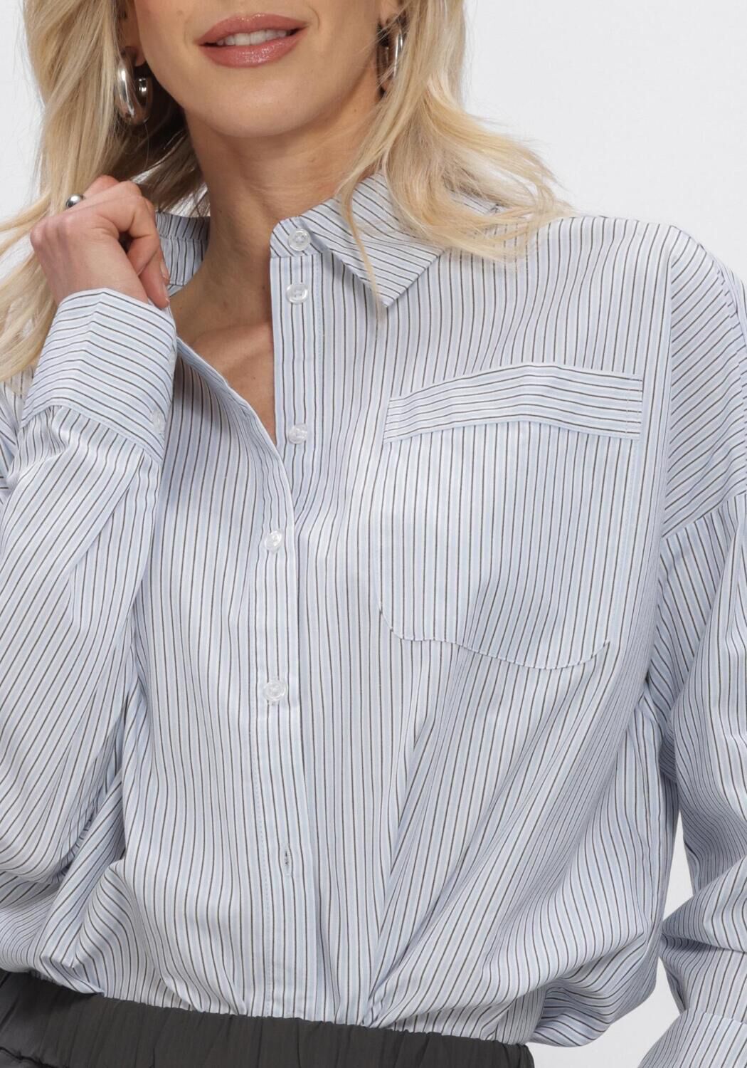 MY ESSENTIAL WARDROBE MWFELINE BOXY SHIRT Blouses en bleu - large