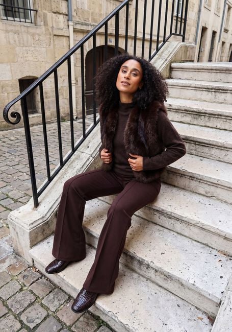 AIMEE THE LABEL ISLAW6 FAKE FUR WAISTCOAT Vestes en marron - large