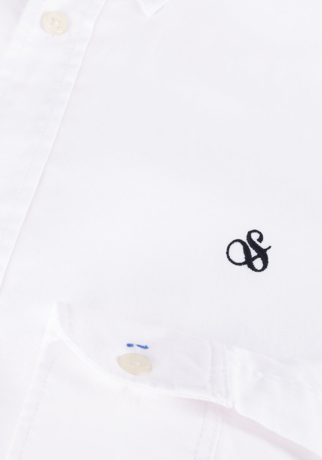 SCOTCH & SODA Chemise d&eacute;contract&eacute; ESSENTIALS - ORGANIC OXFORD REGULAR FIT SHIRT en blanc - large