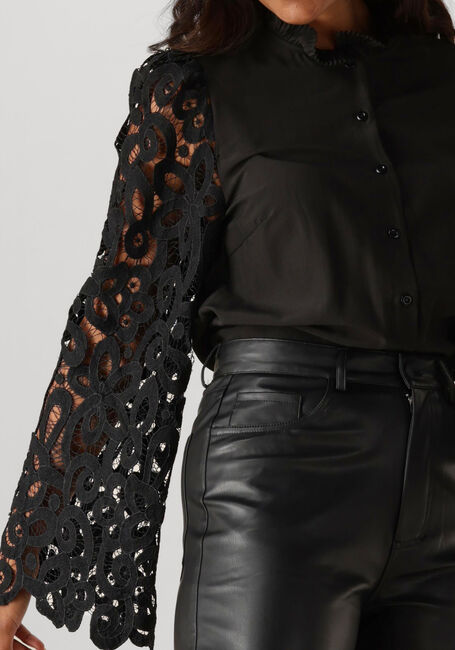 STUDIO AMAYA HOPE Blouses en noir - large