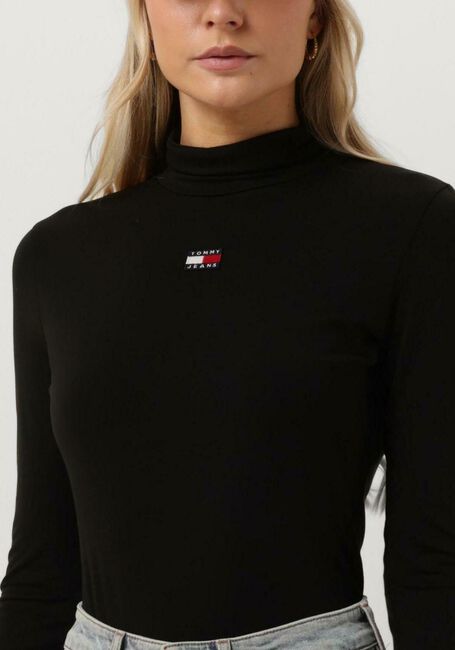 TOMMY JEANS Col roulé TJW SLIM BADGE TURTLENECK en noir - large