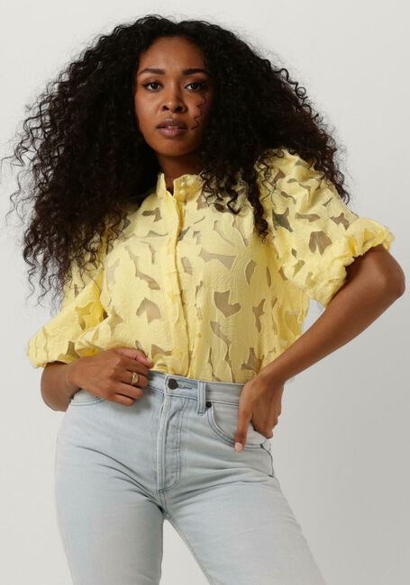 LEVETE ROOM ASTER 2 Blouses en jaune - large