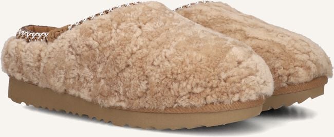 UGG TASMAN MAXI CURLY GIRLS Chaussures à enfiler en marron Omoda