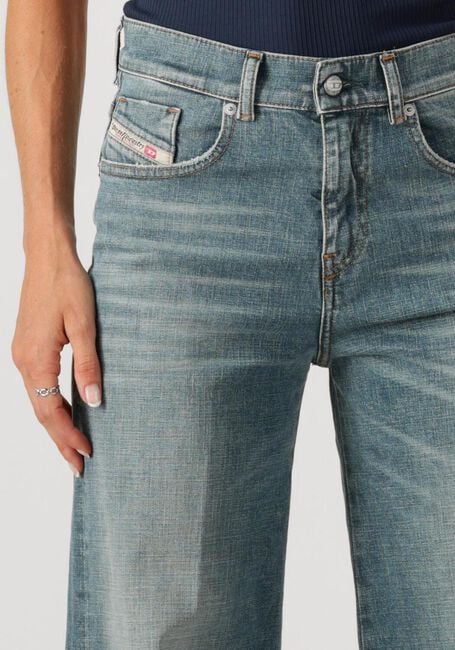 DIESEL Wide jeans 1978 D-AKEMI Bleu clair - large