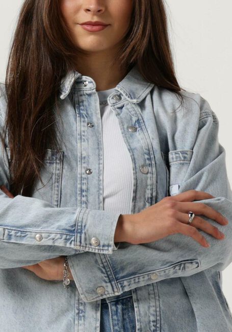 CALVIN KLEIN DAD DENIM SHIRT Hauts & T-shirts en bleu - large