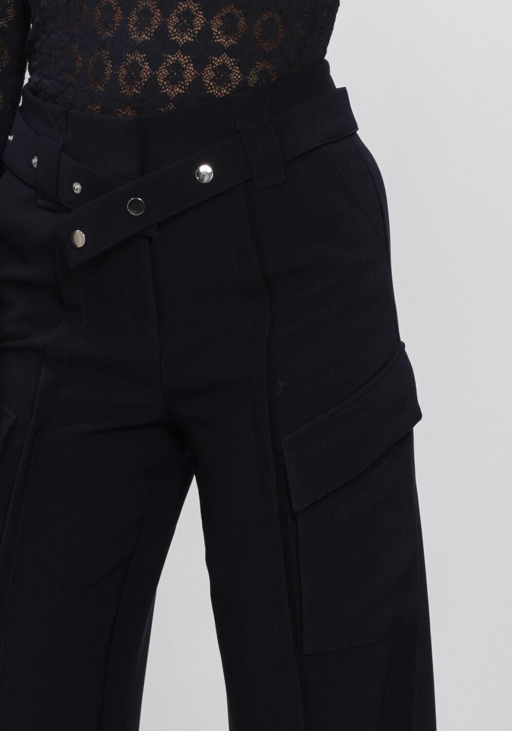 AAIKO Pantalon cargo ELVAR PES 360 en noir - large