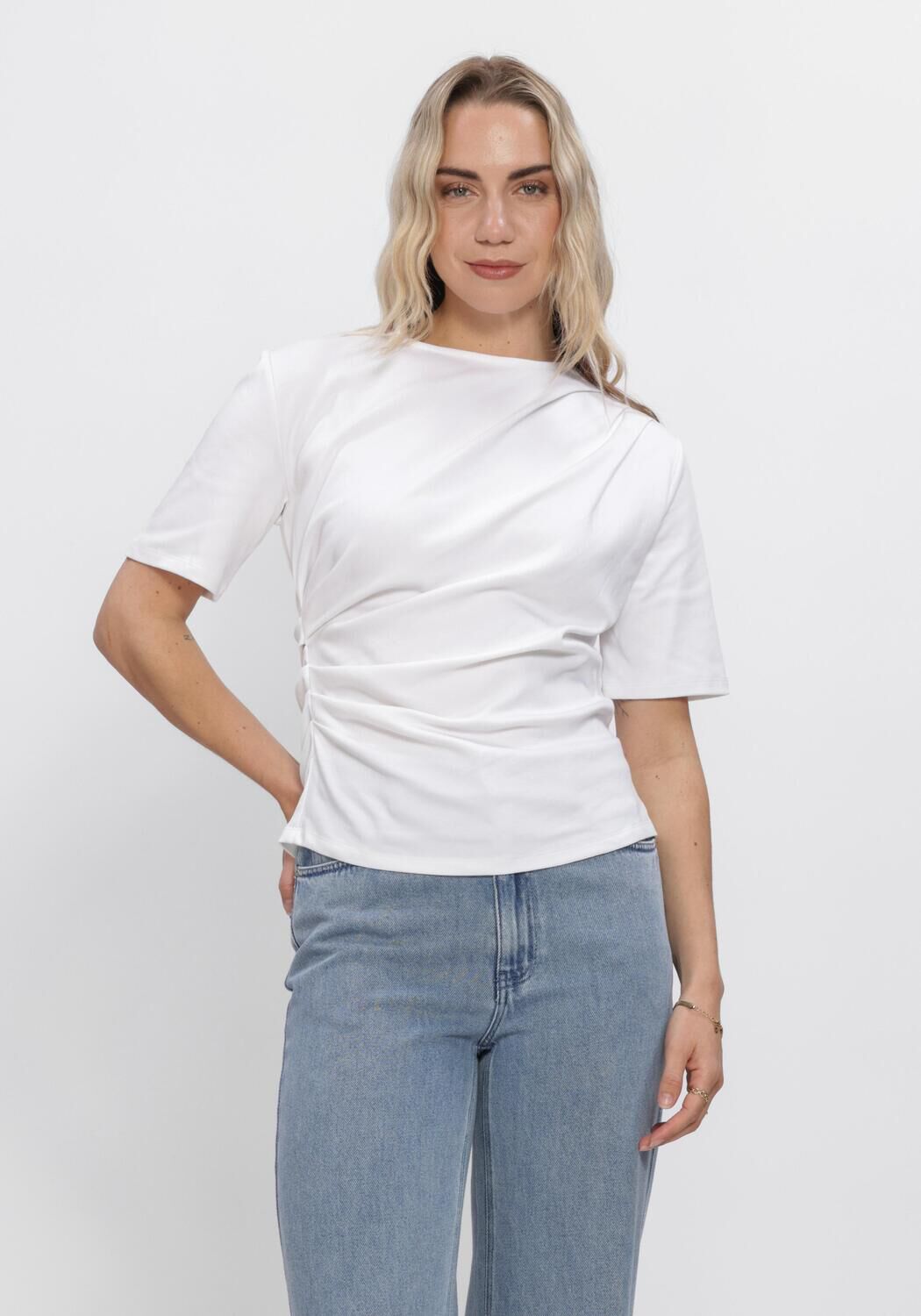 SECOND FEMALE T-shirt ULINA DRAPE TEE en blanc - large