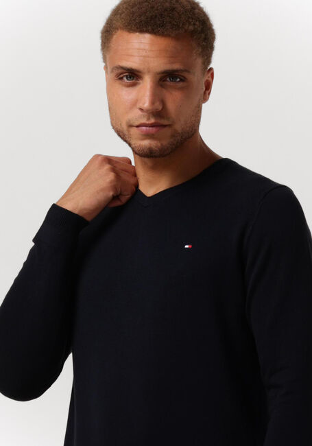 TOMMY HILFIGER Pull CORE COTTON-SILK VNECK en bleu - large