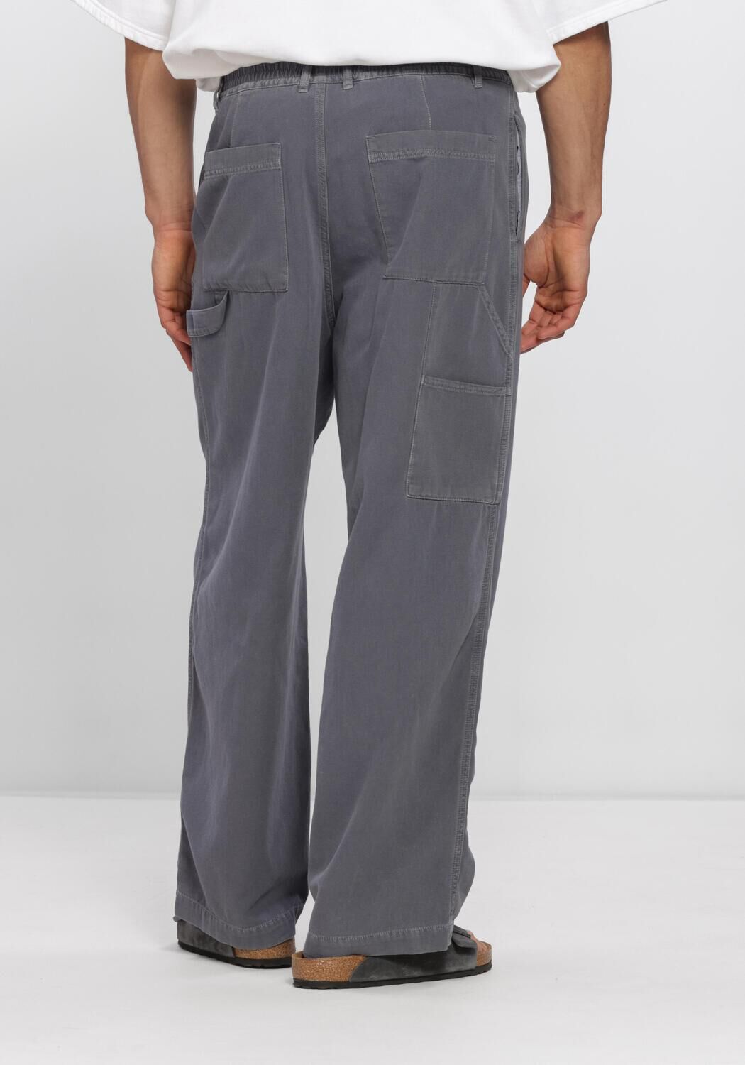 AMERICAN VINTAGE Chino LYCAZ PANT en bleu - large