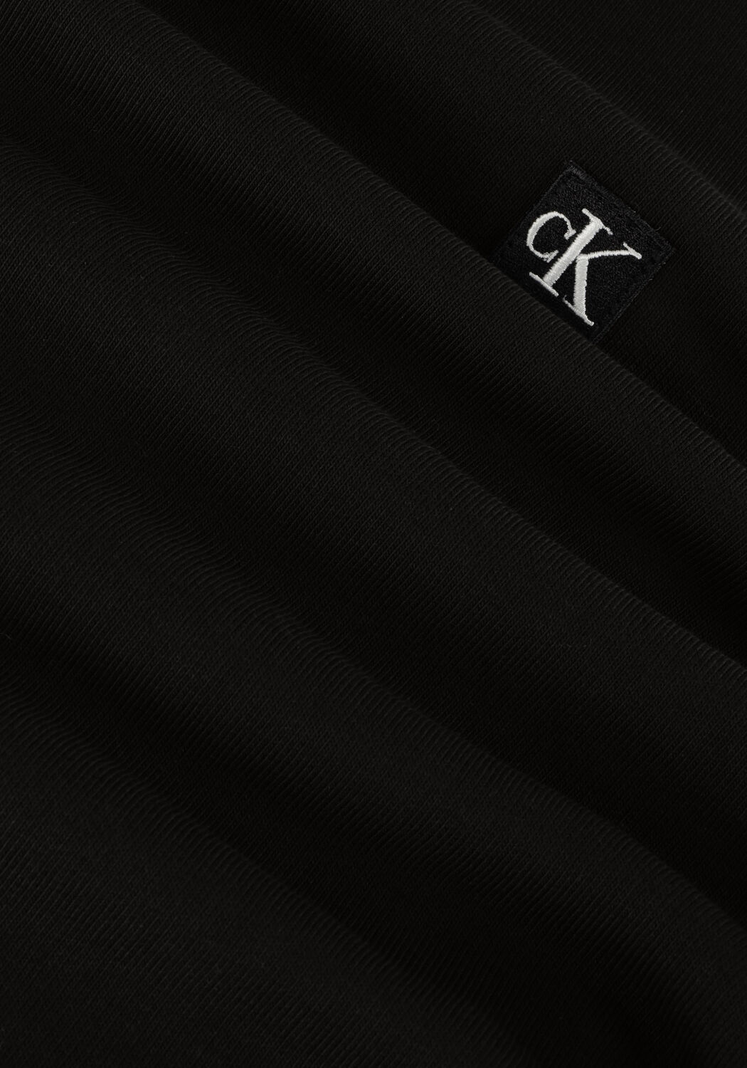 CALVIN KLEIN Pull CK EMBRO BADGE CREW NECK en noir - large