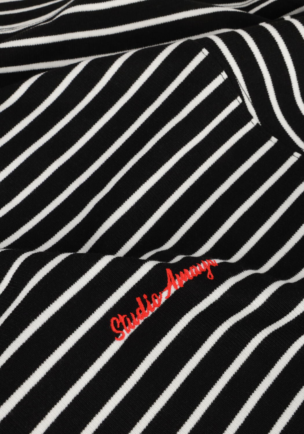 Zwarte STUDIO AMAYA Trui VEDA - large