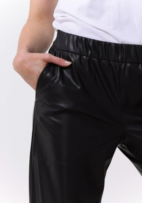 MODSTRÖM Pantalon ALMA PANTS en noir - large
