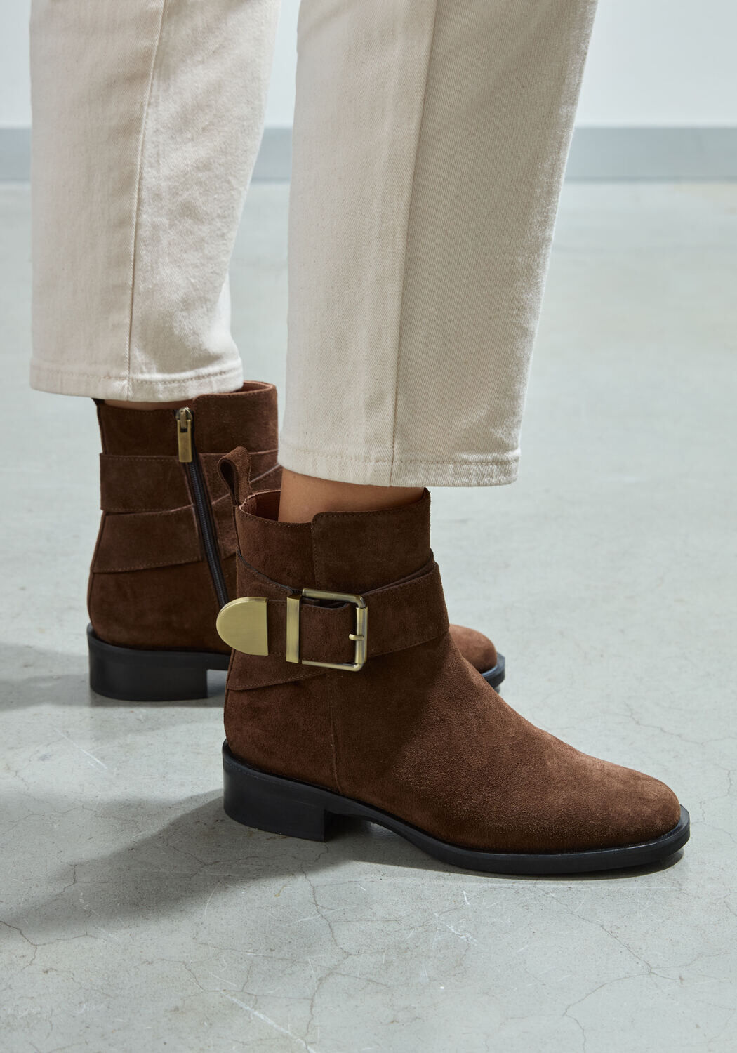 Bruine LINA LOCCHI Enkellaarsjes 2232 - large