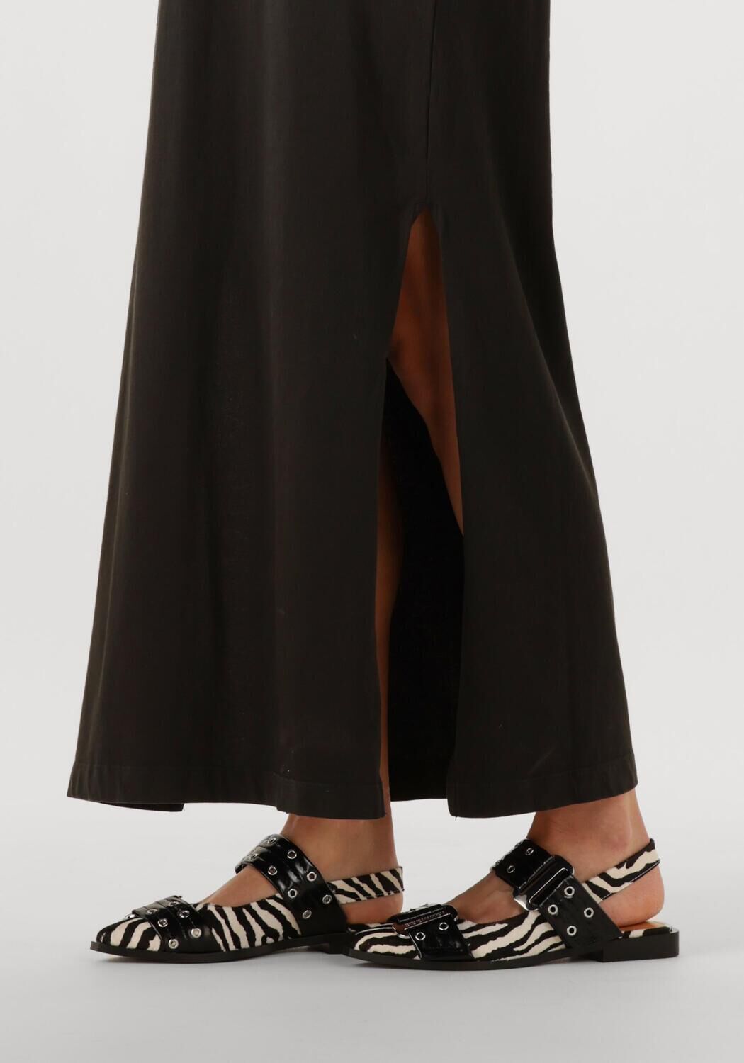 STEVE MADDEN GRAND AVE-L Slingbacks en noir - large