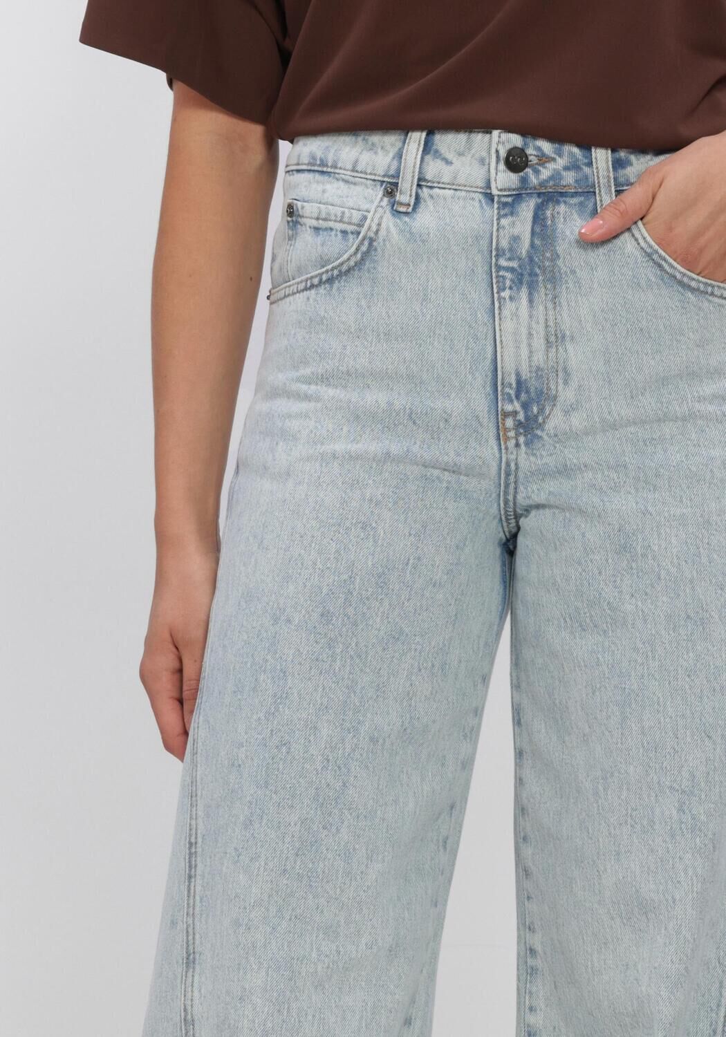 CO'COUTURE ARONACC WIDELL JEANS Hauts & T-shirts en bleu - large